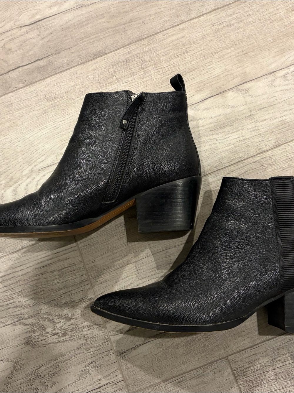 Women’s Linea Paulo Black Ankle Boots - Classic Zip Chelsea Style